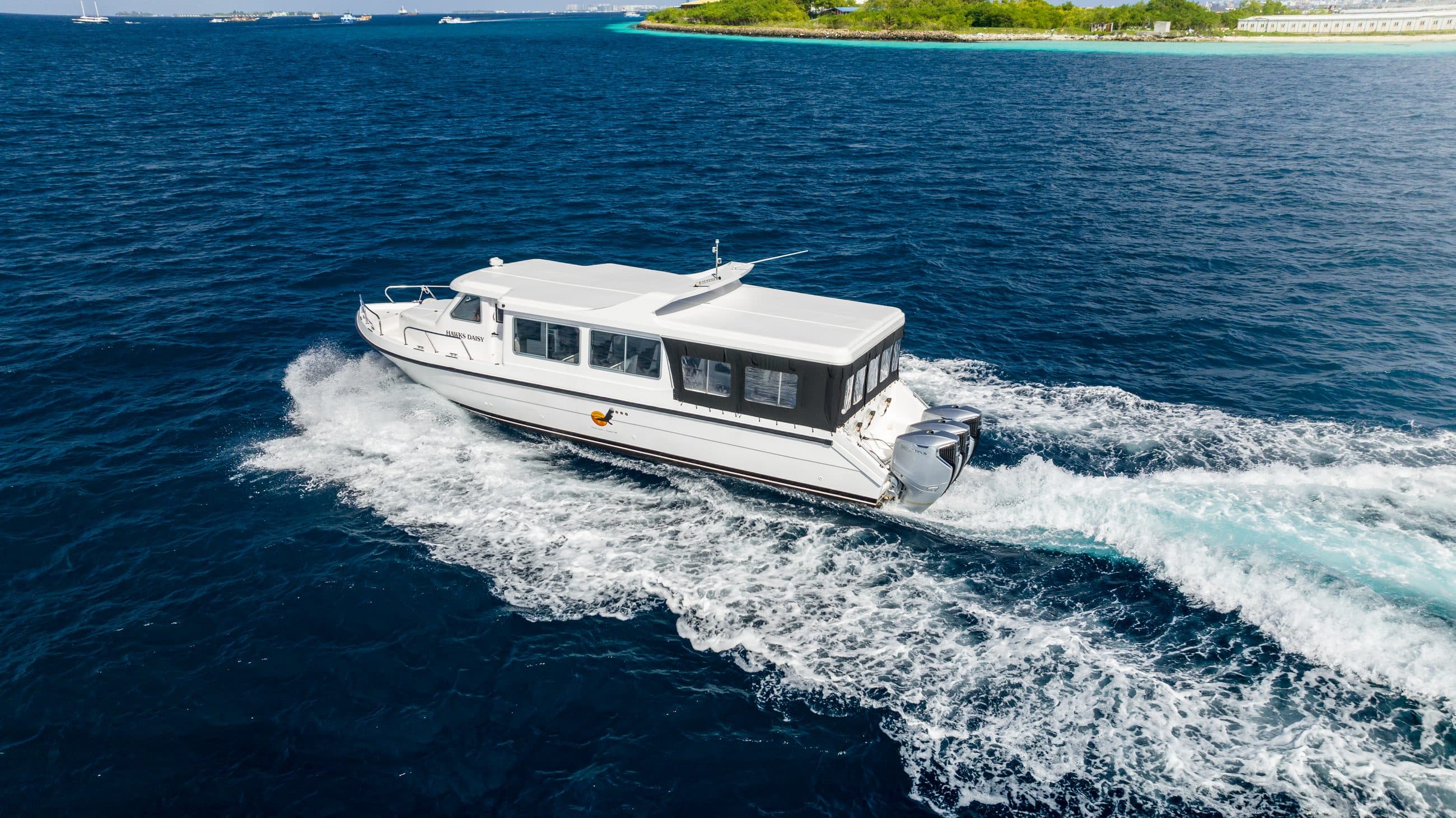 Hawks Daisy speedboat
